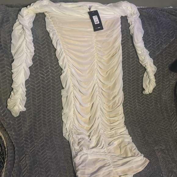 BODY CON WHITE DRESS - Picture 2 of 3